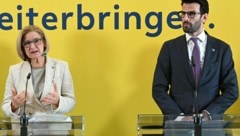 „Niederösterreich weiterbringen“, hieß es im Haus der Digitalisierung in Tulln. (Bild: HELMUT FOHRINGER / APA / picturedesk.com)