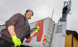 Ende Februar bauten Mitarbeiter von A1 den „Handy-Lkw“ in Adnet auf. Doch wie geht es weiter?