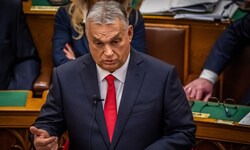 Orbán hat die ungarische Medienlandschaft in den letzten 14 Jahren umgestaltet und staatliche ...