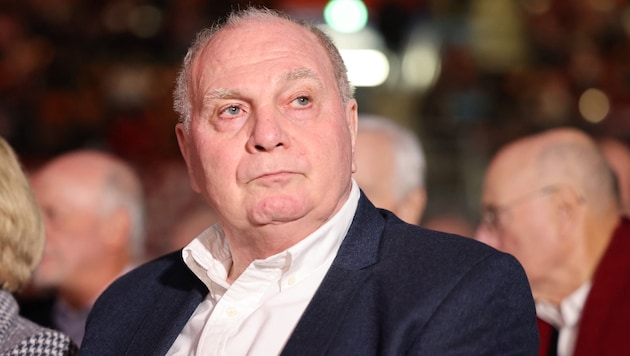 Ex-Bayern-Präsident Uli Hoeneß äußerte sich in der Vergangenheit immer wieder kritisch zur deutschen AfD-Partei. (Bild: AFP)