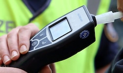 Der Täuschungsversuch des alkoholisierten Mannes scheiterte – das Lichtbild auf dem Führerschein ...