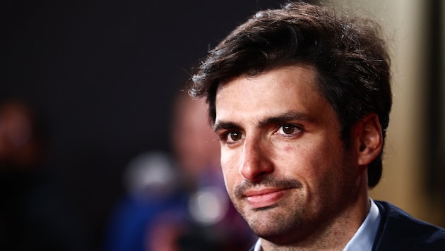 Sainz bei der Formel-1 Präsentation in London  (Bild: AFP)