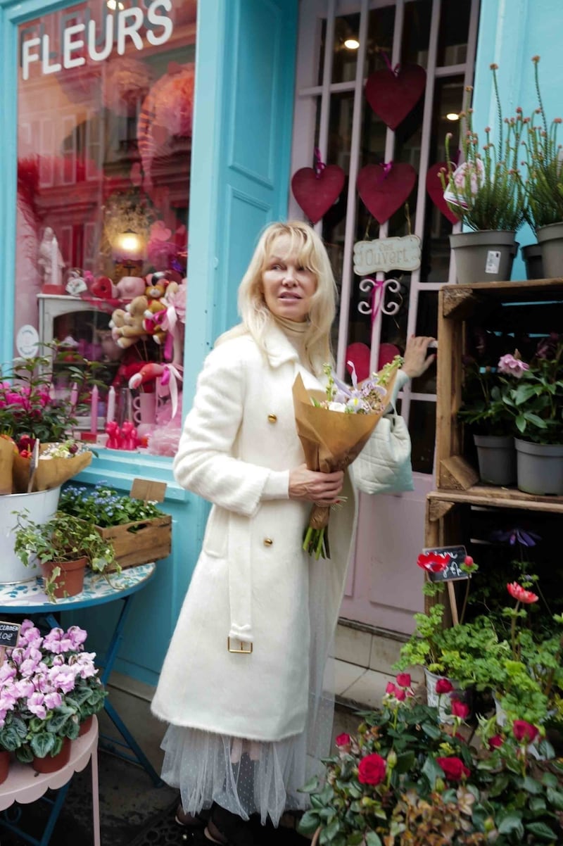 While strolling through Paris, Anderson also discovered this cute flower store. (Bild: PPS)