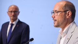 Gerber (rechts) soll es für die Innsbrucker Stadt-ÖVP richten. LH Mattle wird die Entwicklungen in der Landeshauptstadt im Auge haben. (Bild: Birbaumer Christof)