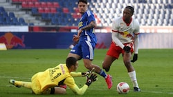 Christian Zawieschitzky (li.) stand im ersten Frühjahrsspiel gegen Lafnitz zwischen den Pfosten. (Bild: Tröster Andreas)