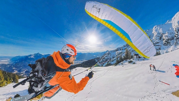 Short of snow? No problem! More and more ski tourers are turning to paragliders (Bild: Wallner Hannes)