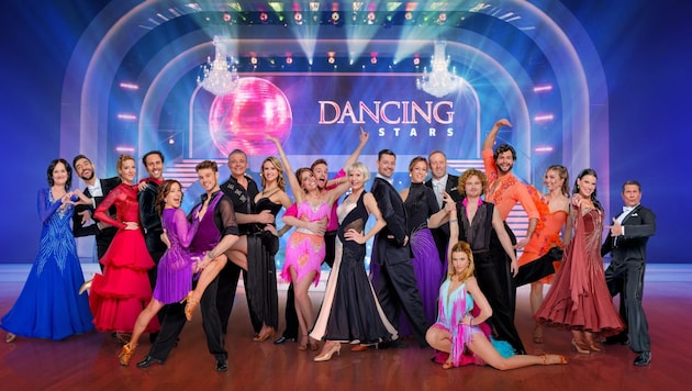 Die „Dancing Stars“ sind schon ganz heiß auf den ORF-Ballroom.  (Bild: ORF/Hans Leitner)