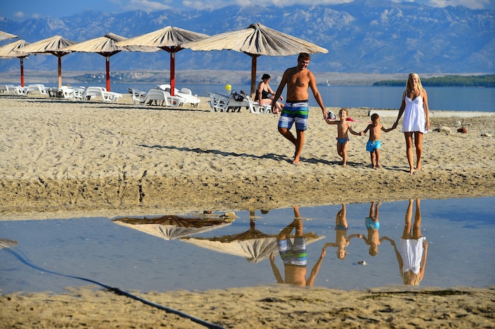 Erleben Sie den perfekten Familienurlaub an den Sandstränden von Nin!