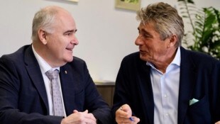 Herwig Mahr geht als Klubchef, bleibt aber bis 2027 Abgeordneter des Landtags. Nachfolger Thomas ...