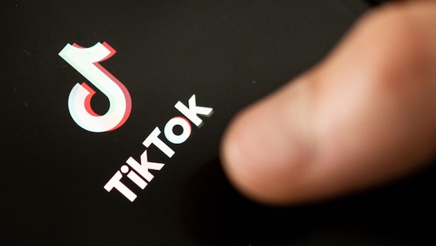 Großbritannien hat seine Gesetze zum Jugendschutz im Internet verschärft. So müssen Plattformen ...