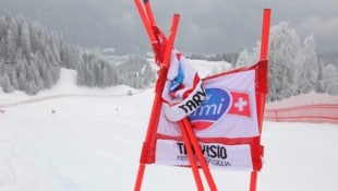 Das Wetter meint es zu WM-Beginn nicht gut mit den Veranstaltern. (Bild: GEPA)