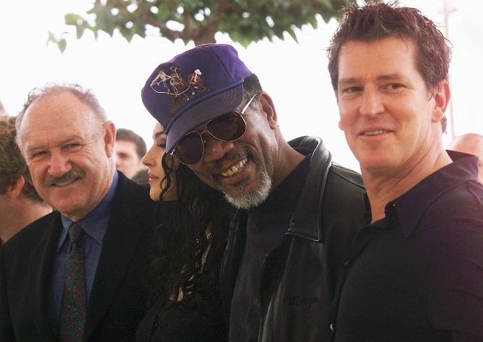 Gene Hackman, Morgan Freeman und Stephen Hopkins (r.) im Jahr 2000