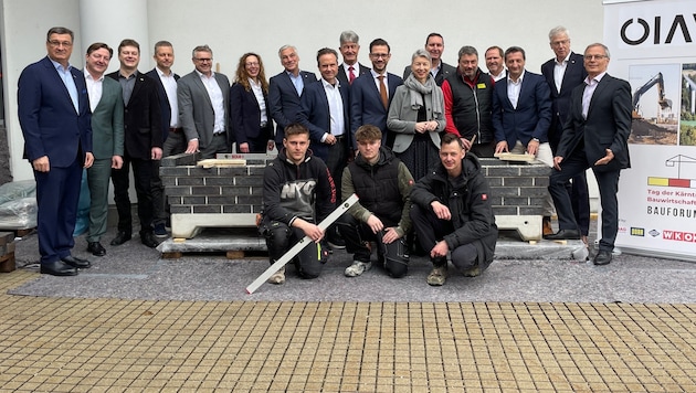 Representatives from politics and experts from the construction industry met at the Carinthian Construction Industry Day (Bild: Fister Katrin)