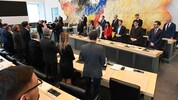 Für eine Schweigeminute erhoben sich die Landtagsabgeordneten am Donnerstag.