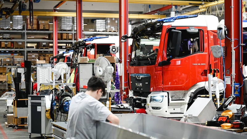 Rosenbauer ist der weltweit führende Feuerwehrausstatter. (Bild: Wenzel Markus)