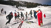 Der Verdächtige soll seine Schüler auf der Piste zurückgelassen haben – Symbolbild