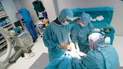 Gegen Bezahlung verspricht Primarius Patienten Rundum- Betreuung (Symbolbild).