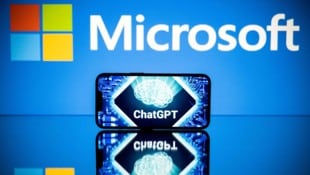 Microsoft ist ein wichtiger Geldgeber des ChatGPT-Machers OpenAI. (Bild: LIONEL BONAVENTURE)