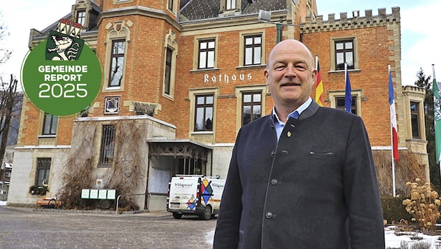 Bürgermeister Hermann Trinker will weiter im Schladminger Rathaus arbeiten. (Bild: Krone KREATIV/Christian Jauschowetz)