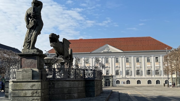Die Gemeinderasssitzung wurde wieder abgesagt.