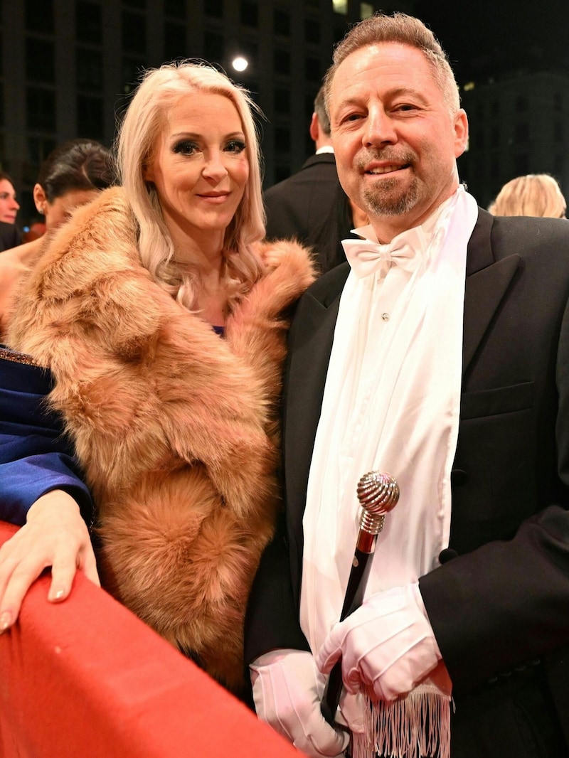 Simone Lugner und Roland Granzer (Bild: HELMUT FOHRINGER)