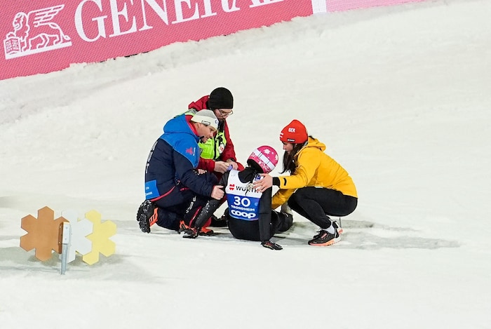 Luisa Görlich musste behandelt werden. 