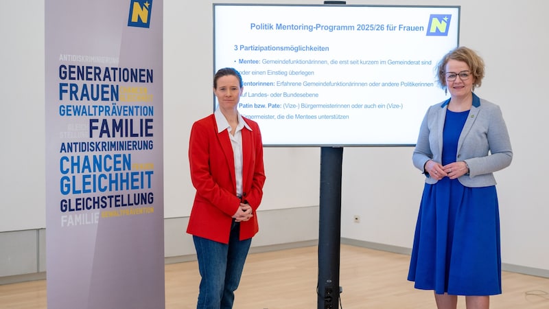 Provincial Councillor for Women Christiane Teschl-Hofmeister and Elisabeth Cinatl, Chairwoman of the Network of Austrian Women's and Girls' Counseling Centers (Bild: NLK Filzwieser)