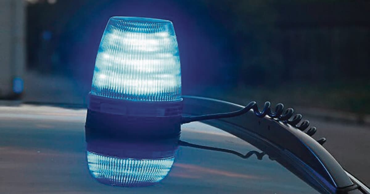 “Wanted home quickly” – with false blinking lights on police officers
