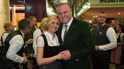 Erster Ball als Landeshauptmann: Mario Kunasek mit Gattin Sabrina