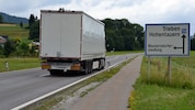 Schwertransporter sollen schon bald nicht mehr über den Triebener Tauern rollen.