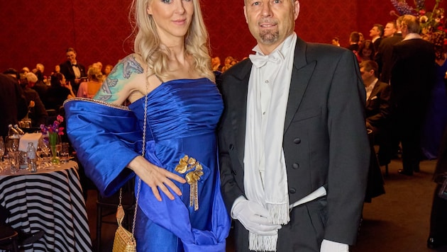 The widow came to the Opera Ball with Lugner's chauffeur Roland Granzer. (Bild: Alexander Tuma)