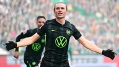 Patrick Wimmer jubelt – über seine beiden Tore für den VfL Wolfsburg gegen den SV Werder Bremen. (Bild: GEPA)