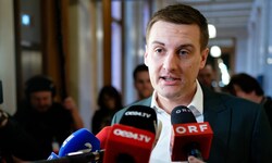 Landesparteichef Sven Hergovich hat eine neue Landesrätin gefunden. 