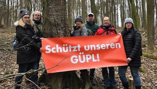 In Völtendorf, activists are appalled by slagging. (Bild: Romana Drexler)