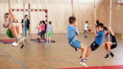 Eine Turnhalle im deutschen Bochum weicht von der „klassischen Gestaltung“ ab – mit ungeahnten Folgen (Symbolbild). (Bild: Imre Antal)