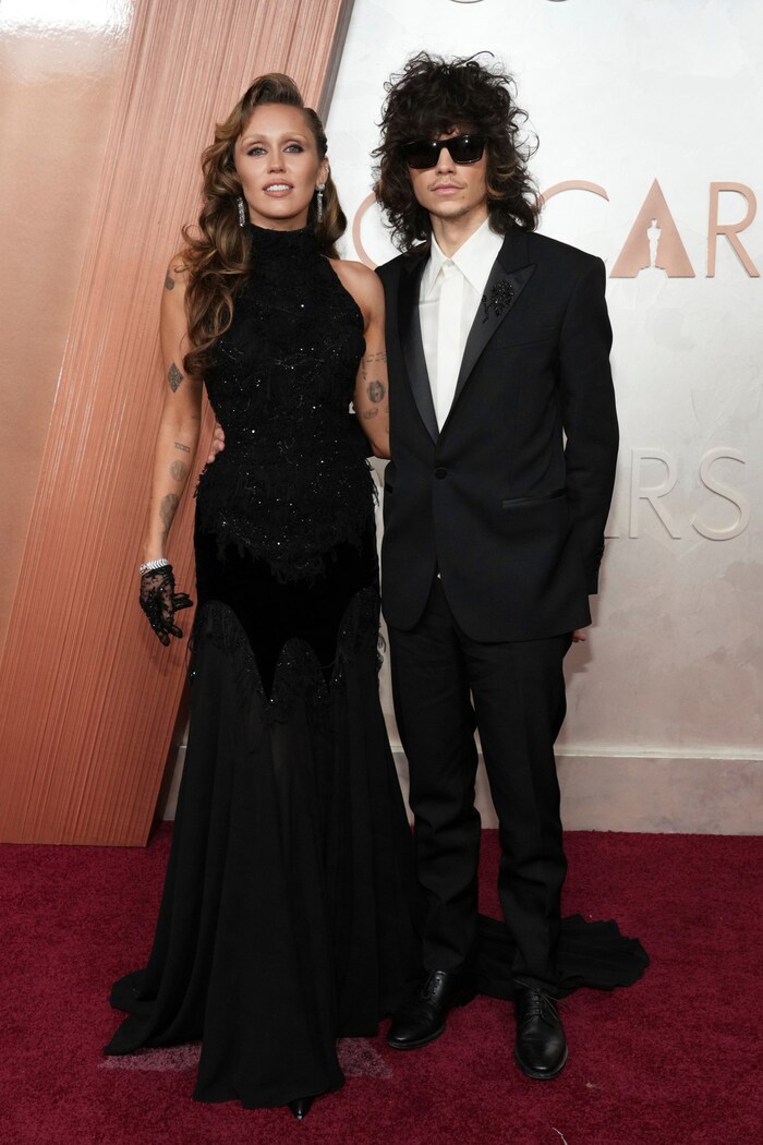 Miley Cyrus kam mit Partner Maxx Morando