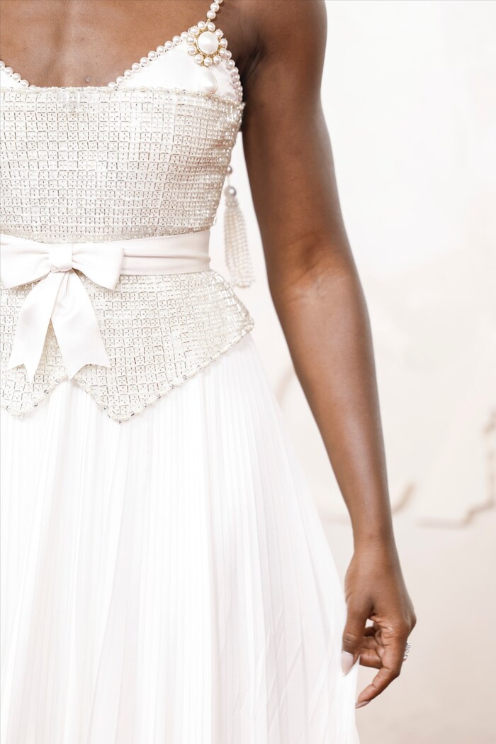 Das Kleid hatte zahlreiche Details, das es zu einem modischen Highlight der Oscar-Gala machten.