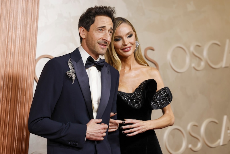 Brody und Chapman zeigten sich bei den Oscars innig verliebt. (Bild: CAROLINE BREHMAN)