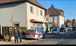 Trafik-Überfall in Klagenfurt. Fahndung läuft.