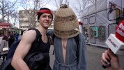 Diese zwei jungen Herren sind eindeutig als Faschings-Fans zu erkennen.