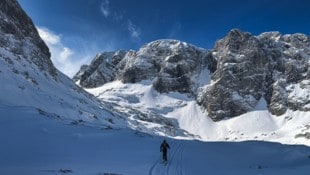 Der Dachstein – hier hinaufgehen keine Straßen – das wollten die Urlauber aber nicht glauben. 