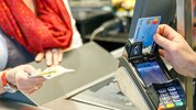 Die Filialleiterin soll Geld nicht abgeliefert, sondern selbst eingesteckt haben.