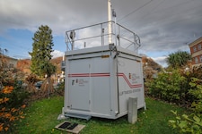 Die Luftmess-Station des Landes am Rudolfsplatz in Salzburg Stadt (Bild: Markus Tschepp)