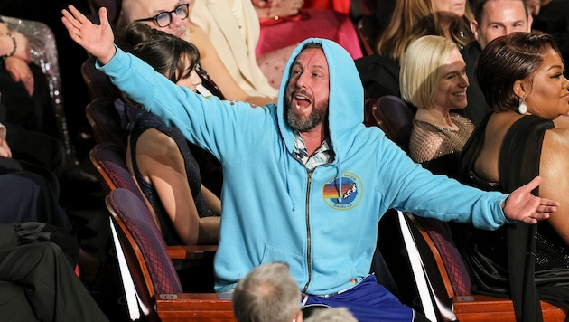 US actor Adam Sandler at the Oscars 2025 (Bild: EPA/Allison Dinner)