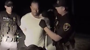 Schon 2017 wurde Tiger Woods einmal verhaftet, weil er unter dem Einfluss von Schmerz-, Schlaf- ...