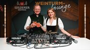 Landeshauptmann Thomas Stelzer mit „Krone“-OÖ- Chefredakteurin Alexandra Halouska übten sich ...