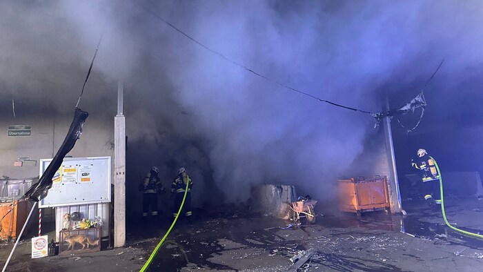 Brenzliger Einsatz für die Feuerwehr Fürstenfeld