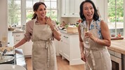 Herzogin Meghan plauderte im Gespräch mit Nachbarin Vicky Tsai ihr geheimes Hobby aus.