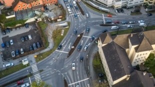 Ein Abgas-„Hotspot“: die Feldkircher Bärenkreuzung. (Bild: Stadt Feldkirch)