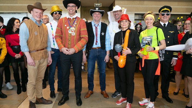 Christof Bitschi, Marco Tittler, Markus Wallner, Daniel Allgäuer, Christian Gantner, Barbara Schöbi-Fink, Martina Rüscher und Harald Sonderegger (v.l.). (Bild: Mathis Fotografie)